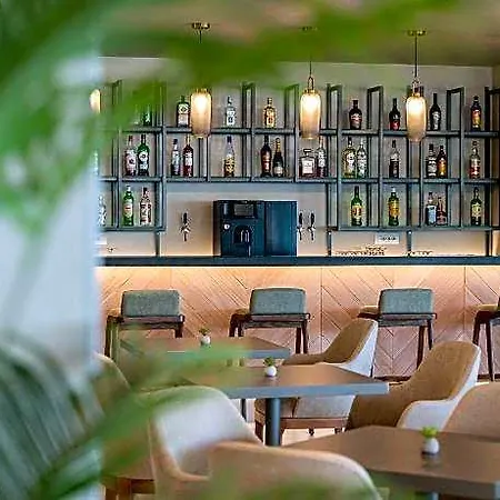 Apollon Hotel 4*